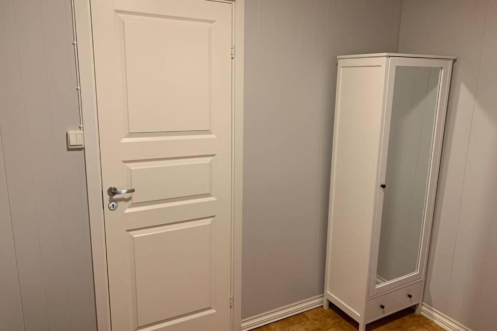 Koselig Hus I Havna Apartment Сволвер Екстериор снимка