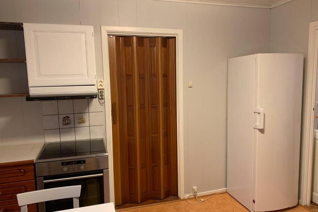 Koselig Hus I Havna Apartment Сволвер Екстериор снимка